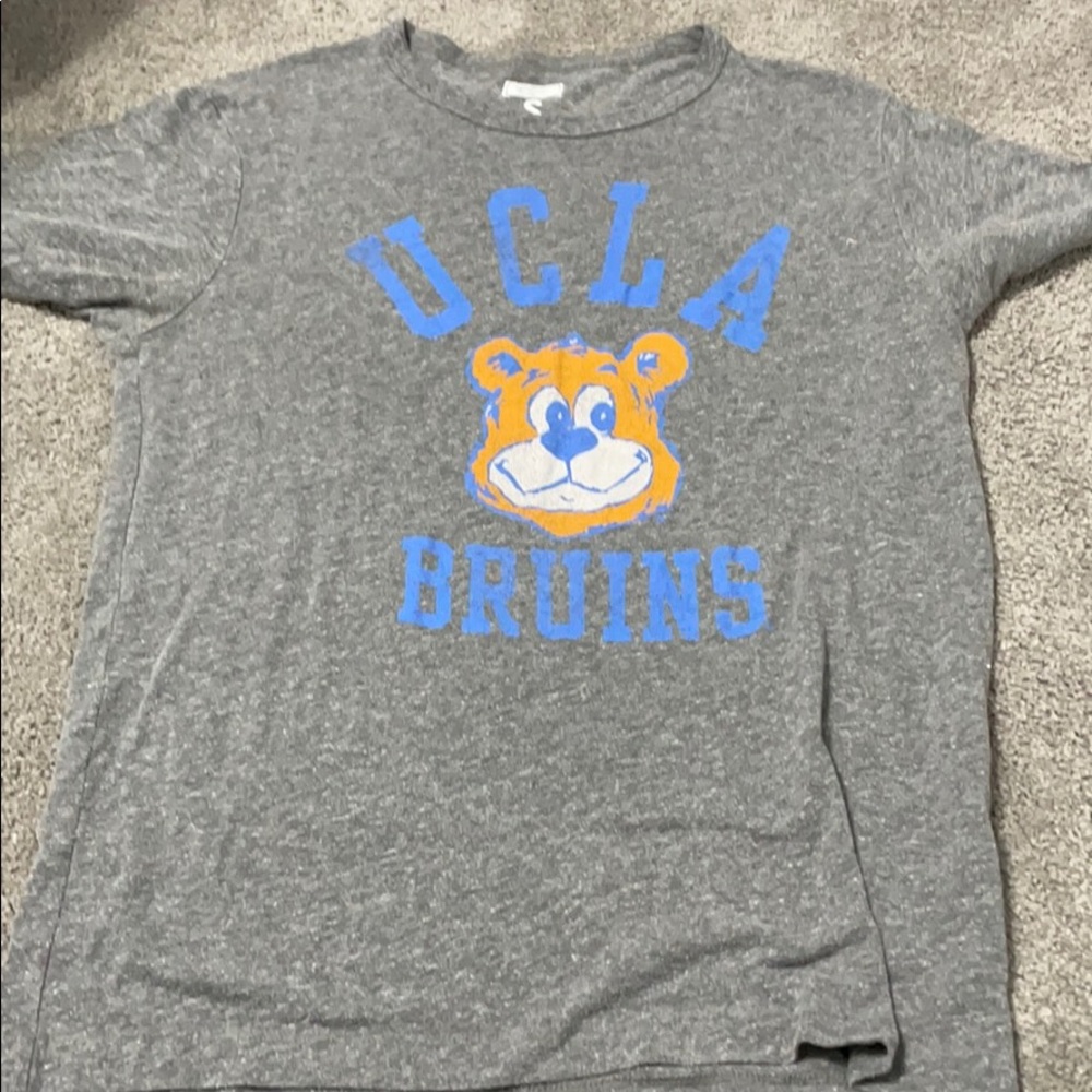 Size small TAILGATE UCLA T shirt